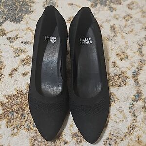 Eileen Fisher Kiss Pumps